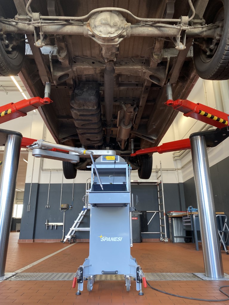 Spanesi TOUCH 3D-Karosserievermessung Berlin - mobiles elektronisches Messsystem